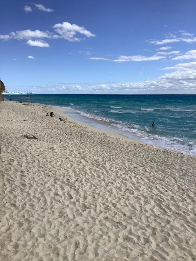 Beachaccess Hotelzone 3705 Cancún Exteriör bild